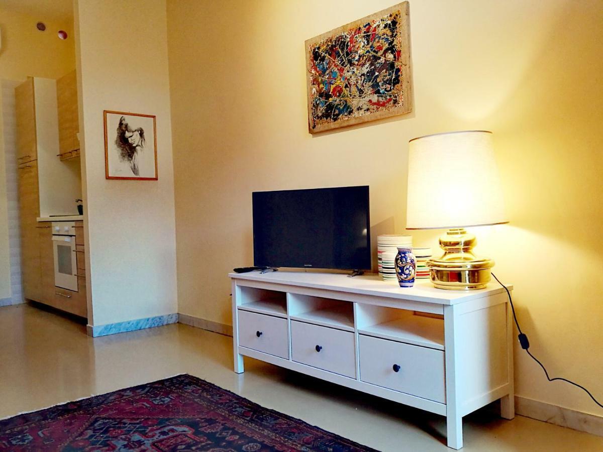 Brezzolina Apartment With Parking Bitonto Eksteriør billede
